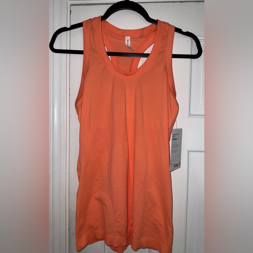 Athleta MOMENTUM SEAMLESS TANK Top Racer Back Women’s Coral - Small